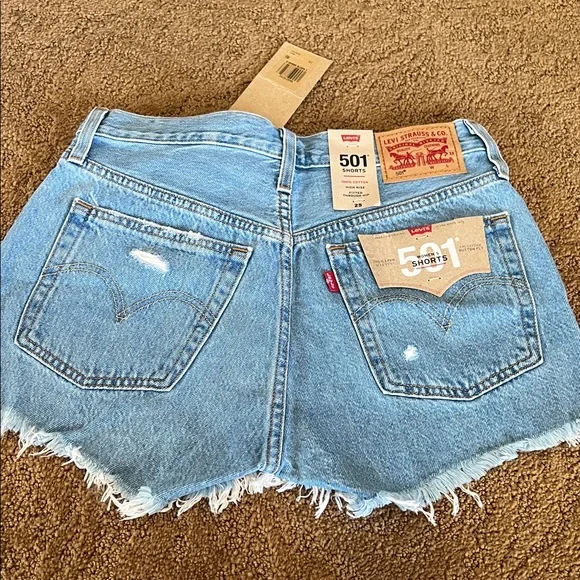 Levi's High Rise Blue Denim Shorts - Picture 4 of 5